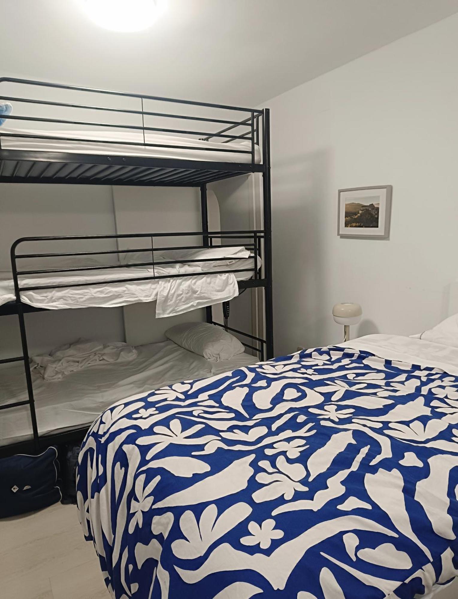 Hostel Latimoamericano Masculino مدريد المظهر الخارجي الصورة