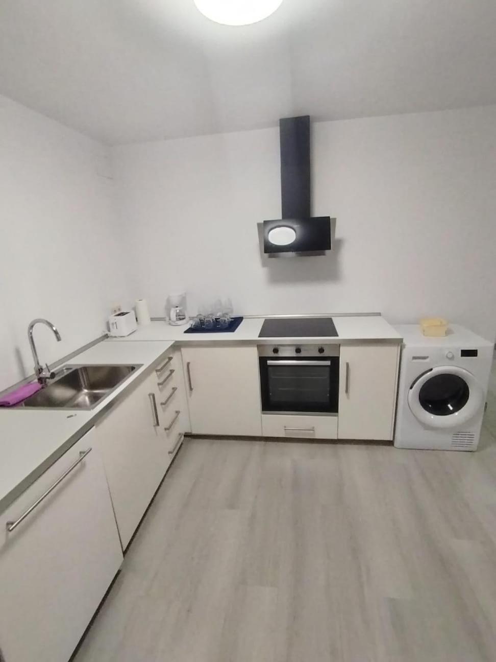 Hostel Latimoamericano Masculino مدريد المظهر الخارجي الصورة